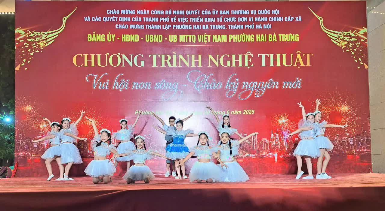Phường Hai Bà Trưng “Vui hội non sông - Chào kỷ nguyên mới”- Ảnh 5.