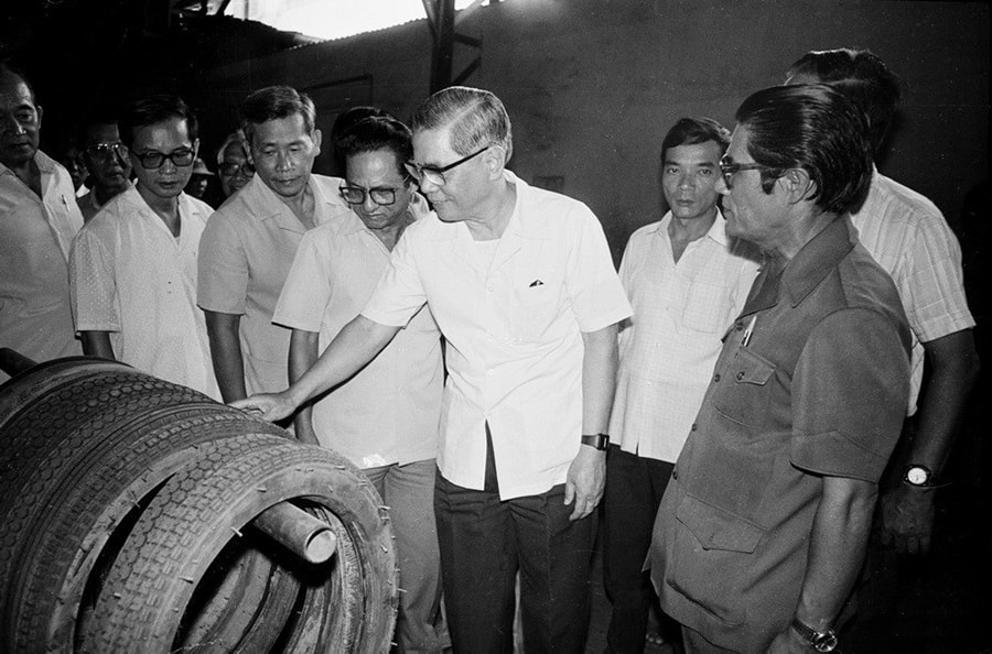Kỷ niệm 110 năm Ngày sinh Tổng Bí thư Nguyễn Văn Linh (1/7/1915 - 1/7/2025):Người cầm lái khởi phát con tàu đổi mới- Ảnh 1.