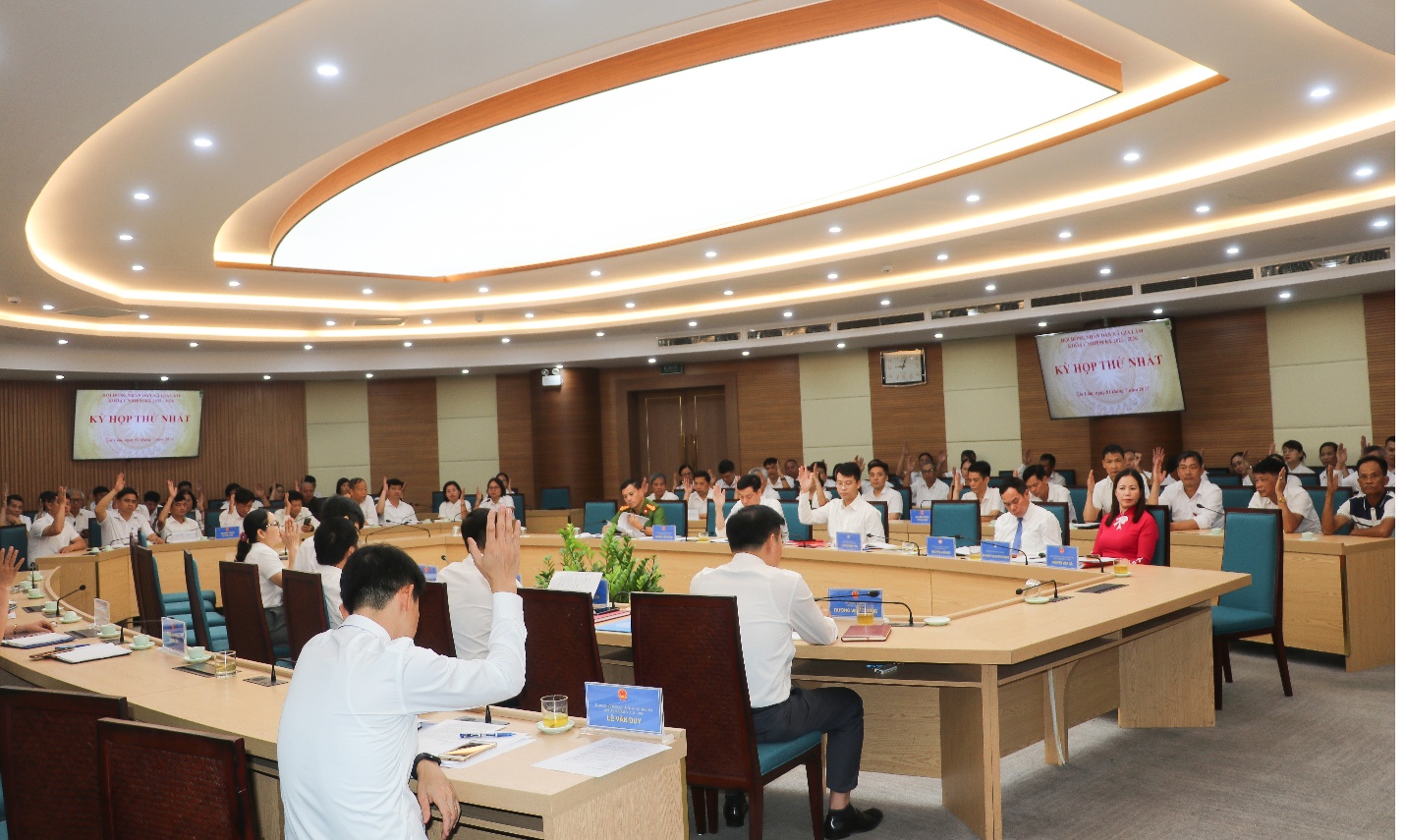HĐND xã Gia Lâm tổ chức kỳ họp thứ nhất, khóa I, nhiệm kỳ 2021–2026- Ảnh 5.