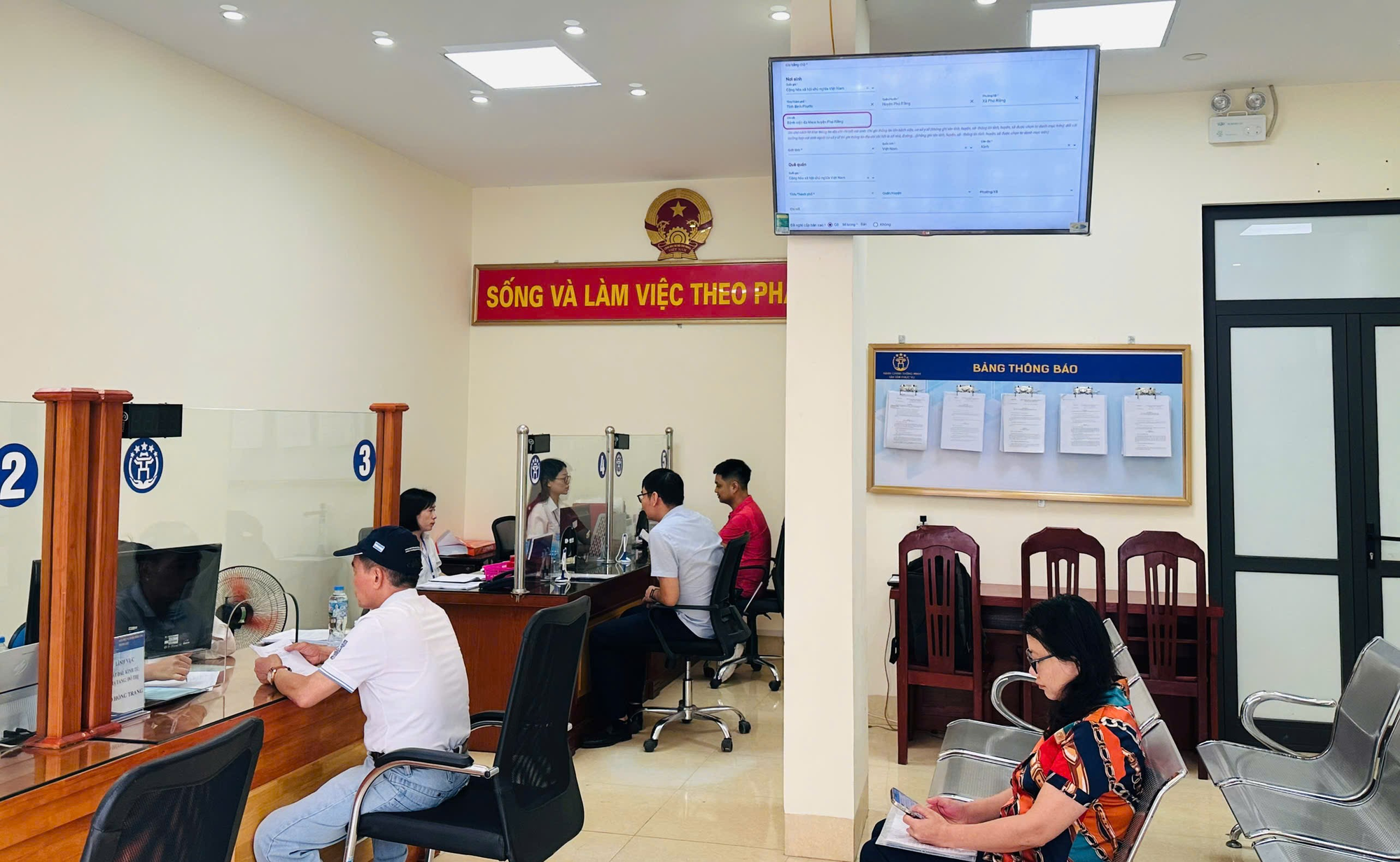PHƯỜNG PHƯƠNG LIỆT TRONG NGÀY ĐẦU VẬN HÀNH CHÍNH QUYỀN 02 CẤP- Ảnh 1.