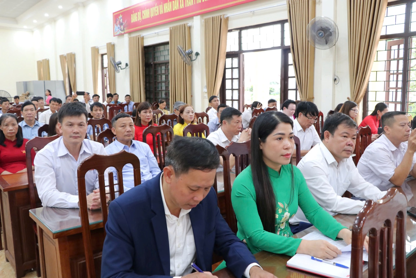 Xã Trần Phú tổ chức Thành công kỳ họp thứ nhất, HĐND xã khóa XX, nhiệm kỳ 2021-2026- Ảnh 4.