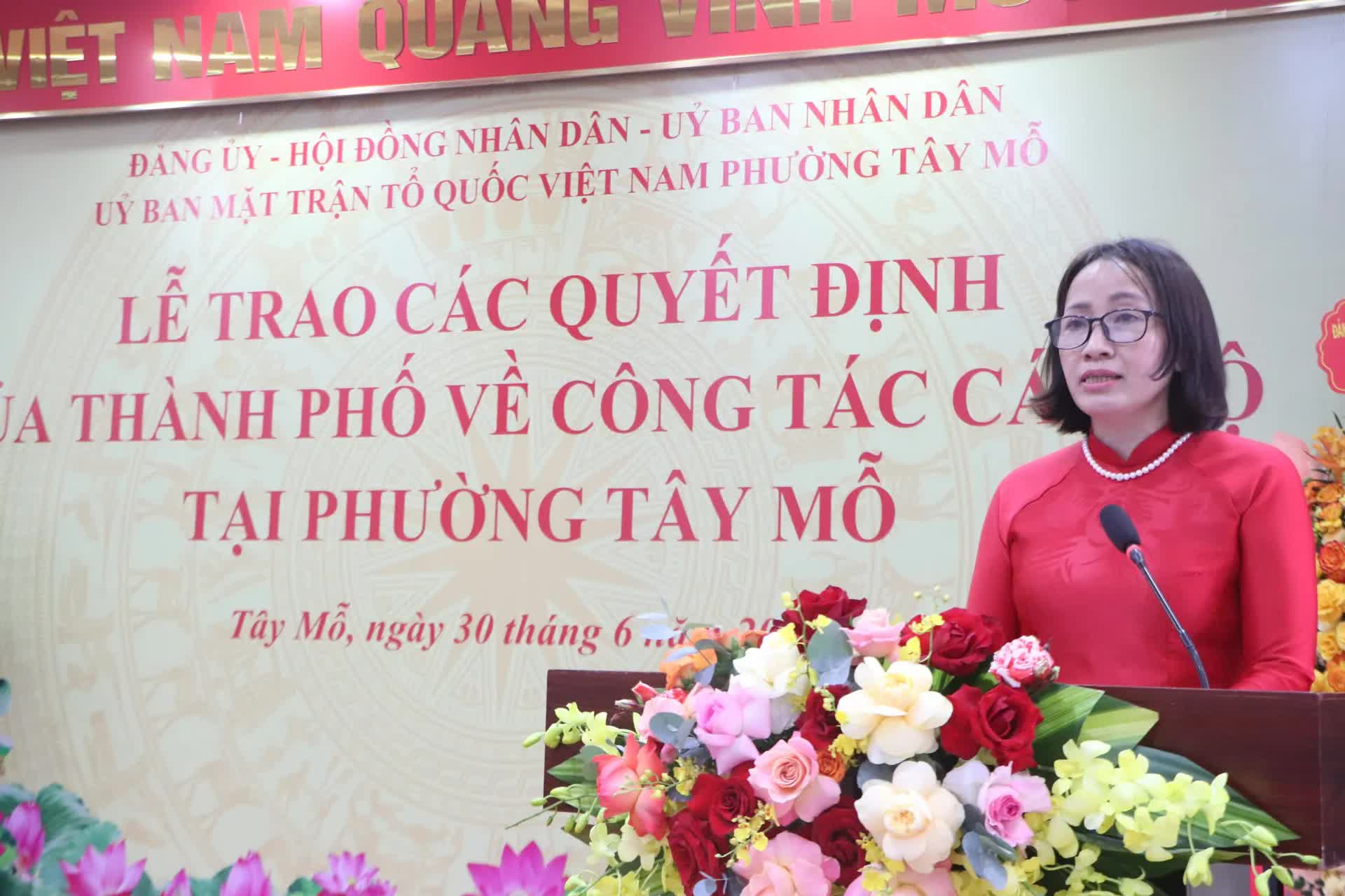 Phường Tây Mỗ công bố quyết định nhân sự, sẵn sàng vận hành mô hình chính quyền 2 cấp- Ảnh 4.