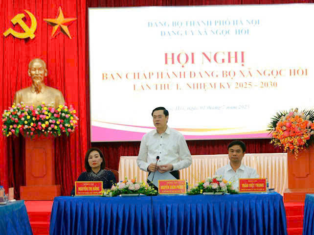 Xã Ngọc Hồi (mới) họp Ban Chấp hành Đảng bộ xã phiên thứ nhất- Ảnh 2.