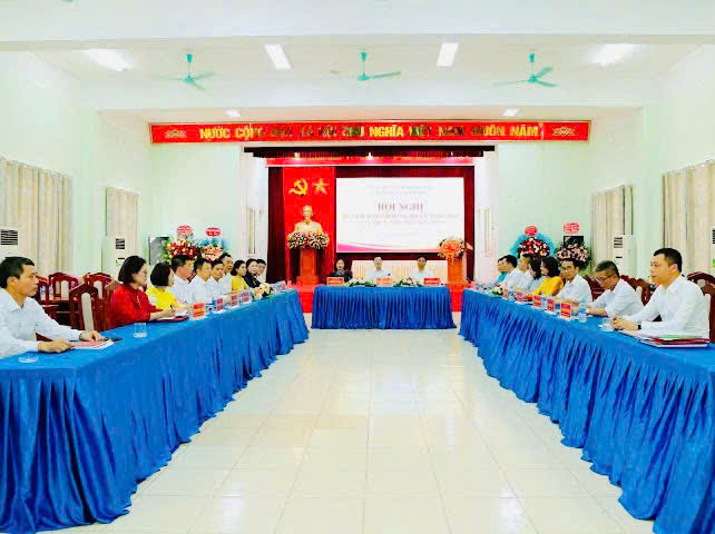 Xã Ngọc Hồi (mới) họp Ban Chấp hành Đảng bộ xã phiên thứ nhất- Ảnh 1.