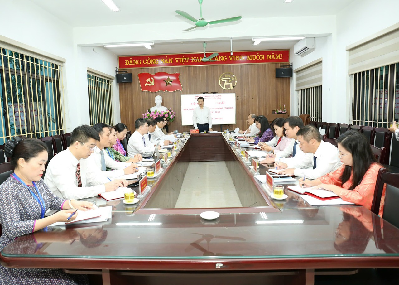 CHÙM ẢNH CÁC HOẠT ĐỘNG CỦA PHƯỜNG YÊN HÒA  TRIỂN KHAI THỰC HIỆN THEO MÔ HÌNH CHÍNH QUYỀN ĐỊA PHƯƠNG HAI CẤP- Ảnh 3.