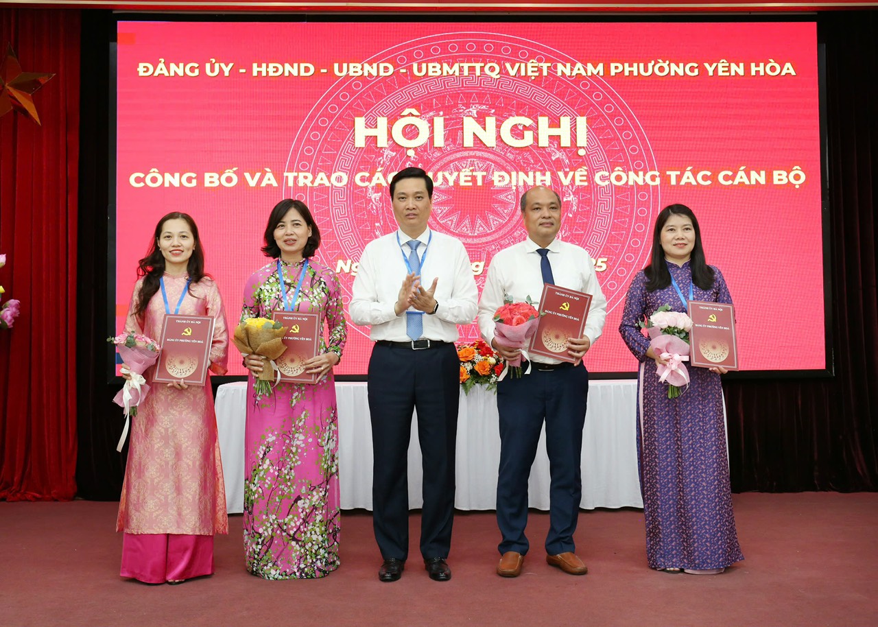 CHÙM ẢNH CÁC HOẠT ĐỘNG CỦA PHƯỜNG YÊN HÒA  TRIỂN KHAI THỰC HIỆN THEO MÔ HÌNH CHÍNH QUYỀN ĐỊA PHƯƠNG HAI CẤP- Ảnh 8.