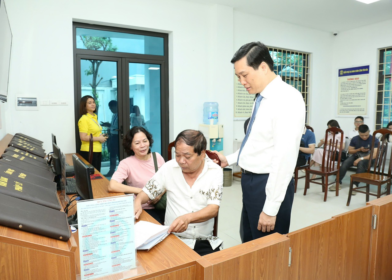 CHÙM ẢNH CÁC HOẠT ĐỘNG CỦA PHƯỜNG YÊN HÒA  TRIỂN KHAI THỰC HIỆN THEO MÔ HÌNH CHÍNH QUYỀN ĐỊA PHƯƠNG HAI CẤP- Ảnh 14.