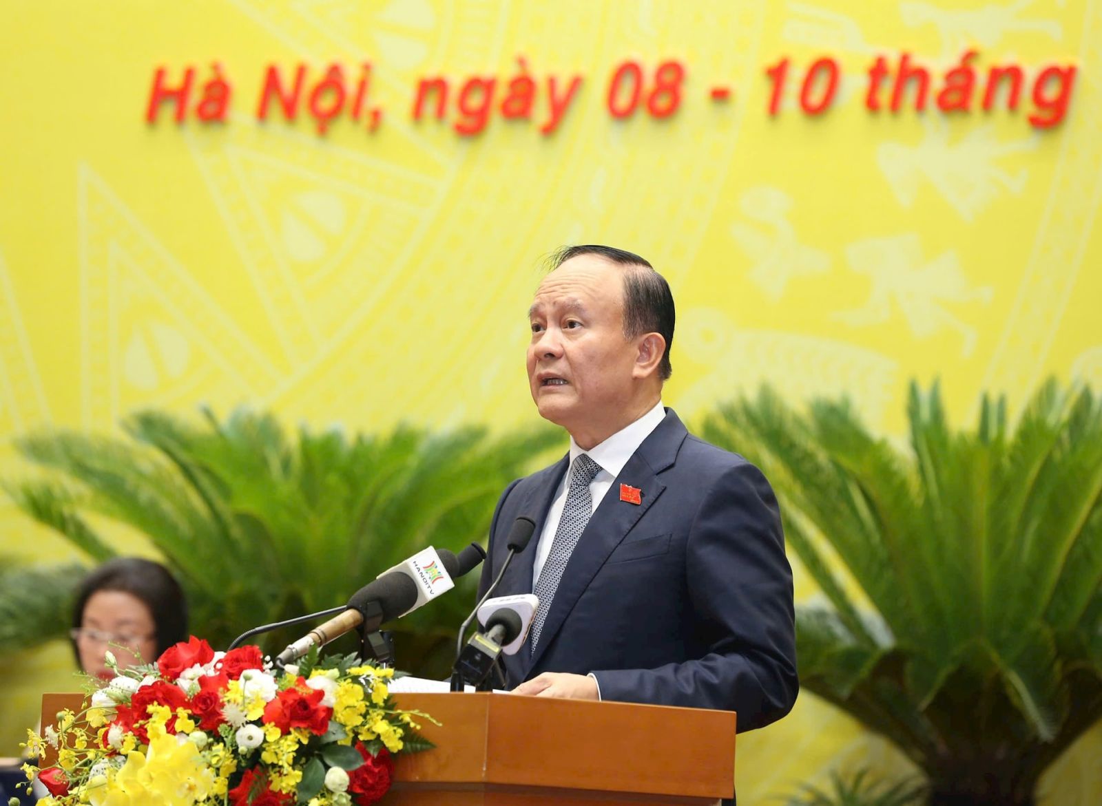 Kỳ họp thứ 25 HĐND TP Hà Nội: Đổi mới, hiệu quả, vì nhân dân phục vụ- Ảnh 4.