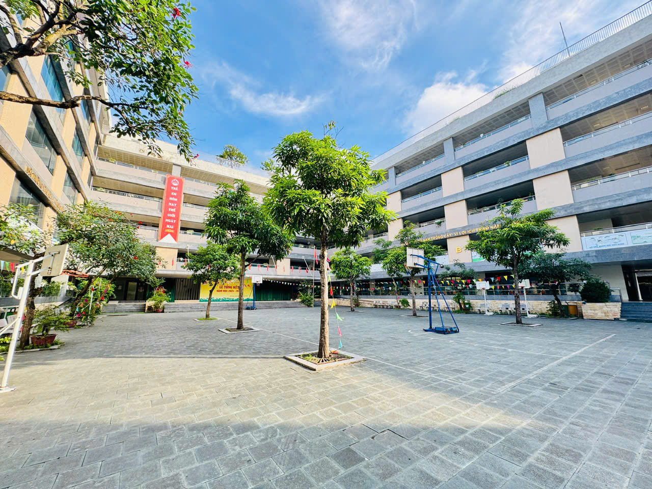 TRƯỜNG TIỂU HỌC AN HÒA HƯỞNG ỨNG TỔNG VỆ SINH MÔI TRƯỜNG CHÀO MỪNG ĐẠI HỘI ĐẢNG- Ảnh 5.