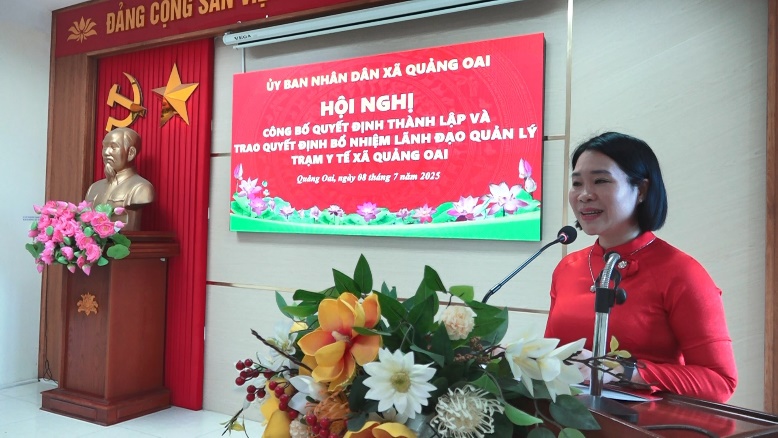 Xã Quảng Oai thành lập Trạm Y tế, công bố quyết định bổ nhiệm Lãnh đạo Trạm- Ảnh 4.