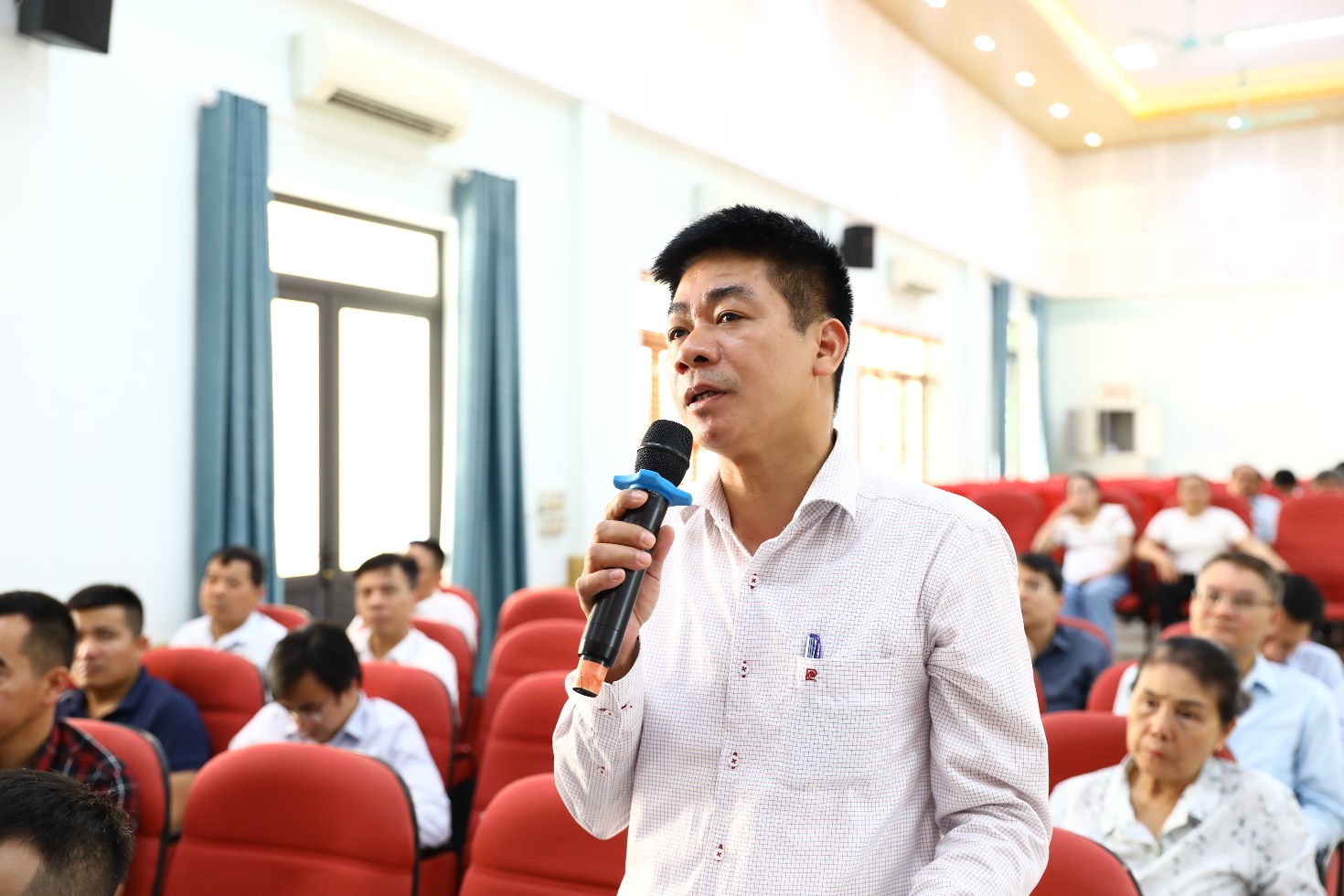 Lấy ý kiến nhân dân xã Sơn Đồng về Dự án đầu tư xây dựng đường sắt đô thị, tuyến số 5 Văn Cao - Hòa Lạc- Ảnh 7.