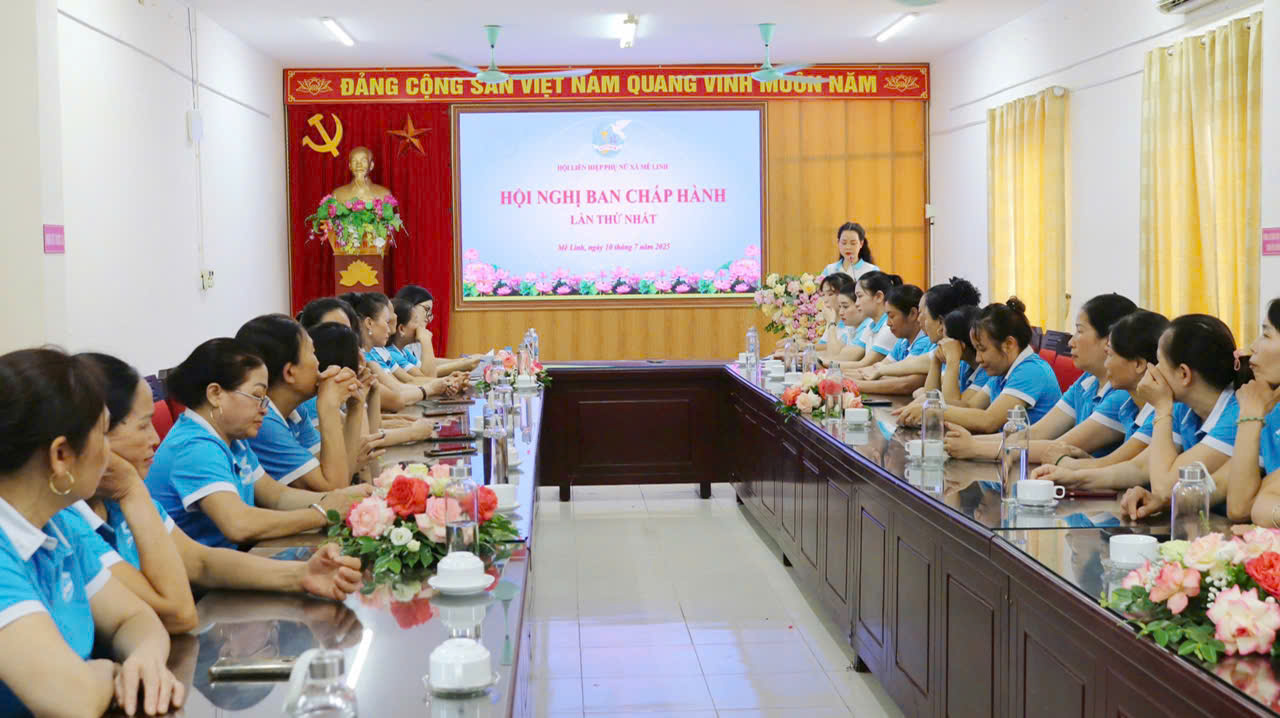 Hội LHPN xã Mê Linh: Tổ chức Hội nghị Ban Chấp hành lần thứ nhất- Ảnh 1.