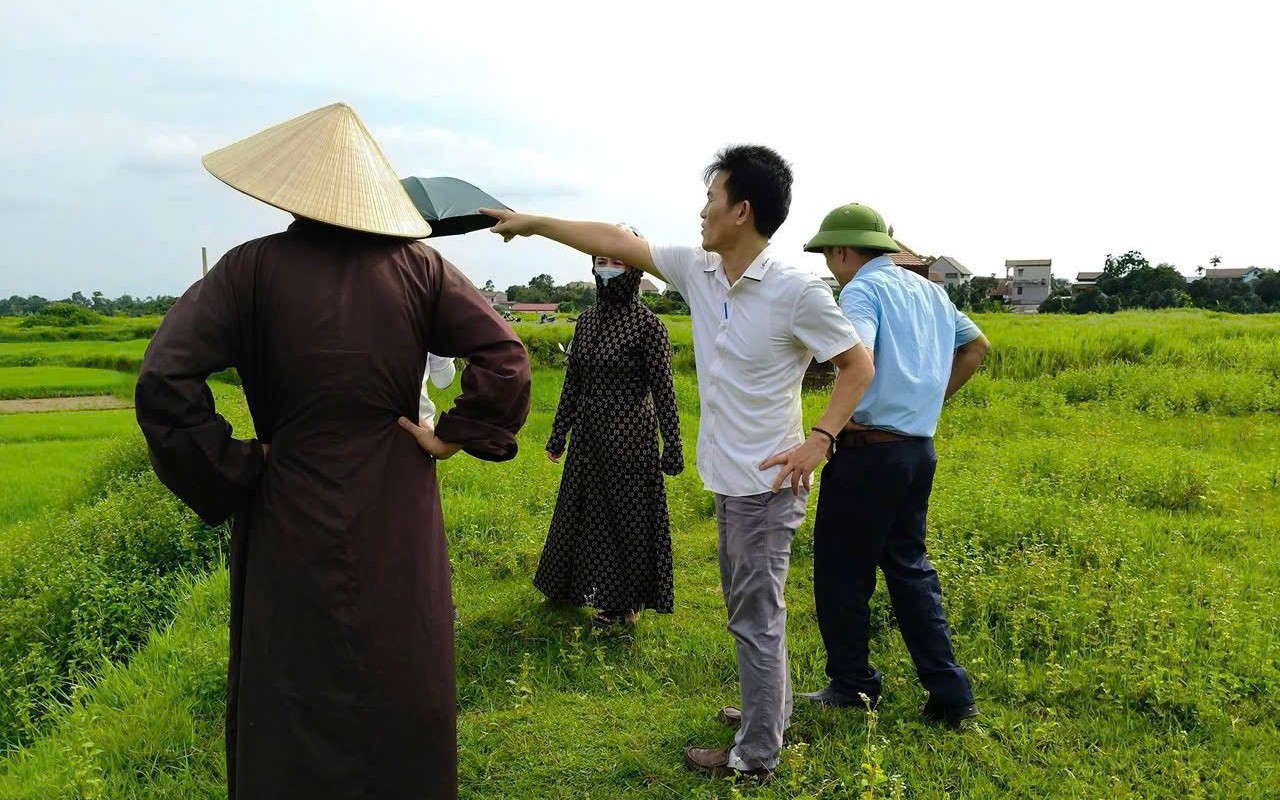 XÃ ĐA PHÚC KHẢO SÁT VÙNG ĐẤT TIỀM NĂNG TRỒNG DƯỢC LIỆU - HƯỚNG ĐẾN PHÁT TRIỂN KINH TẾ NÔNG NGHIỆP HIỆU QUẢ