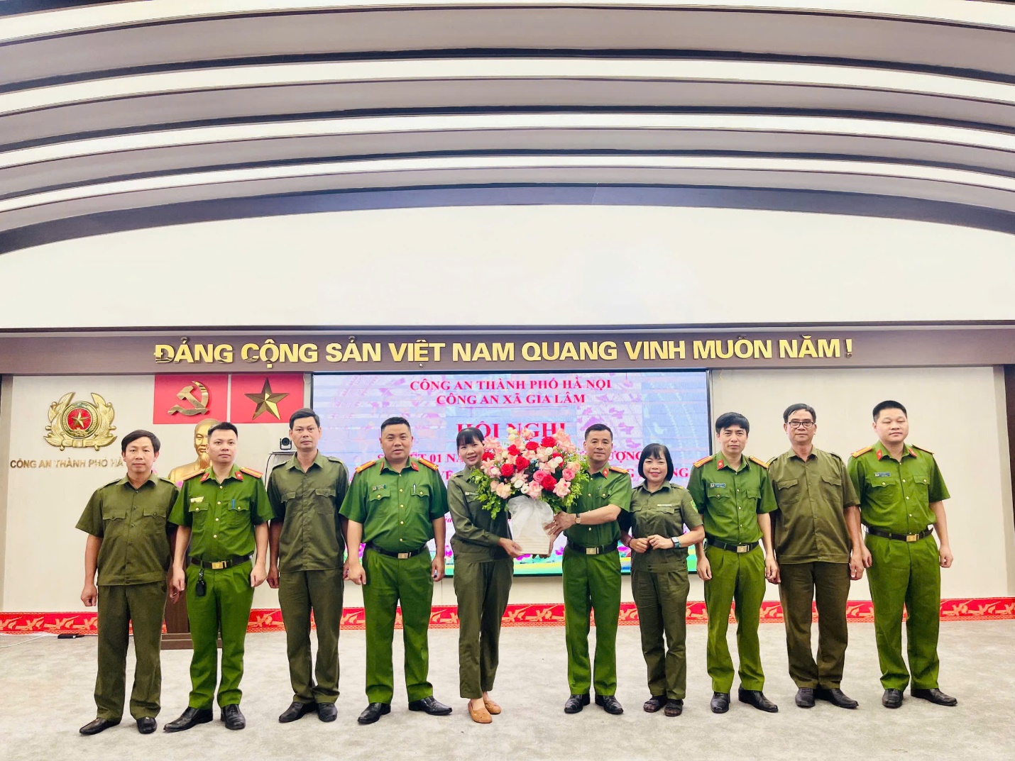 Công an xã Gia Lâm tổ chức hội nghị sơ kết 01 năm hoạt động và triển khai nhiệm vụ của lực lượng bảo vệ ANTT ở cơ sở- Ảnh 3.