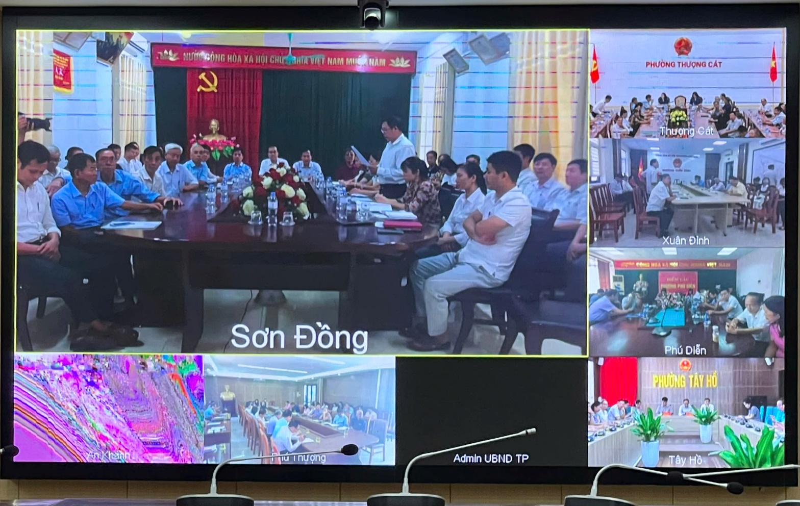 Đoàn đại biểu Quốc Hội thành phố Hà Nội (đơn vị bầu cử số 5) tiếp xúc cử tri 11 xã, phường sau kỳ họp thứ 9, Quốc Hội khóa XV- Ảnh 7.