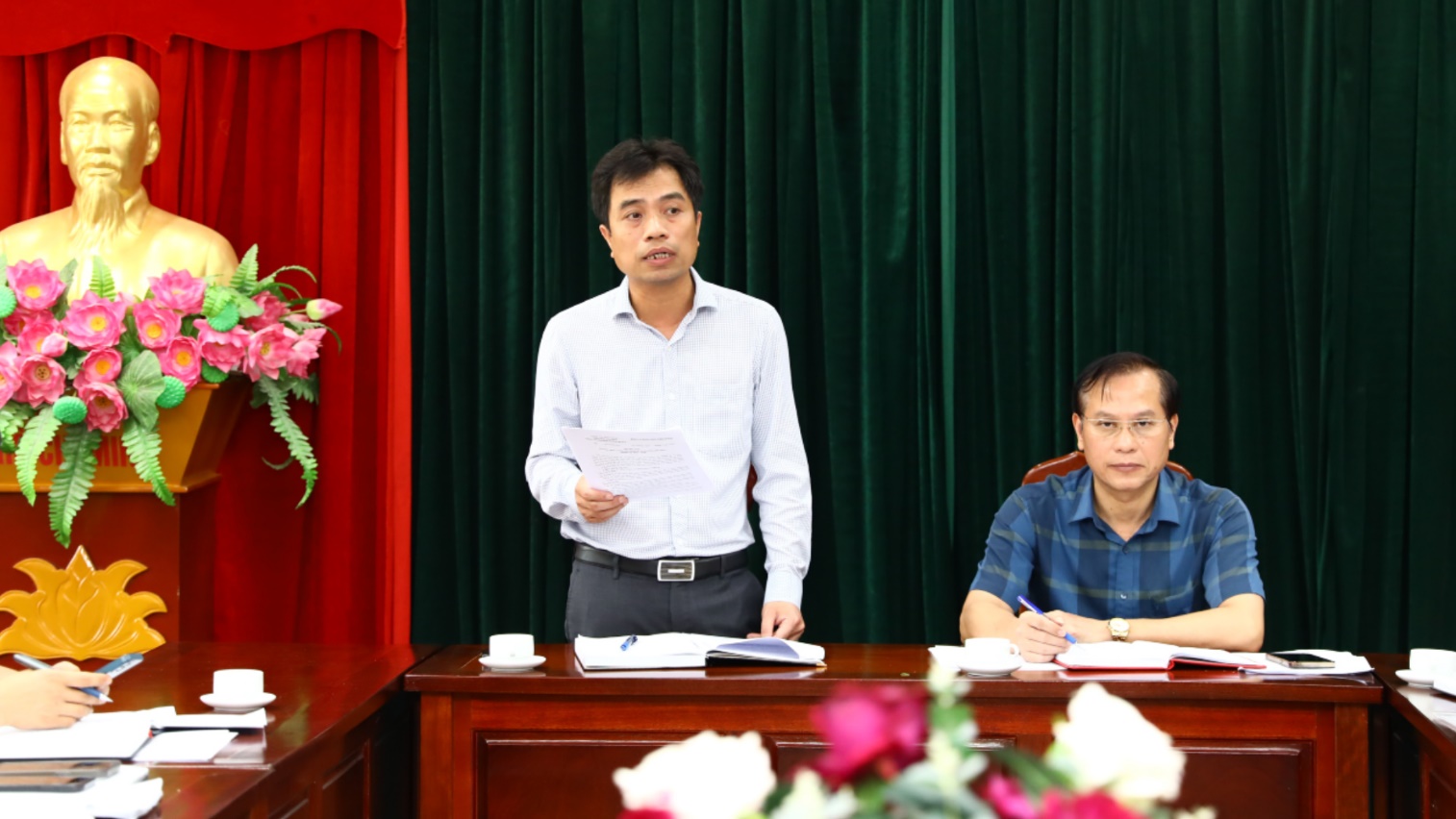 Đồng chí Phạm Gia Lộc chủ trì Giao ban Tiểu ban phục vụ Đại hội Đảng bộ xã nhiệm kỳ 2025-2030- Ảnh 8.