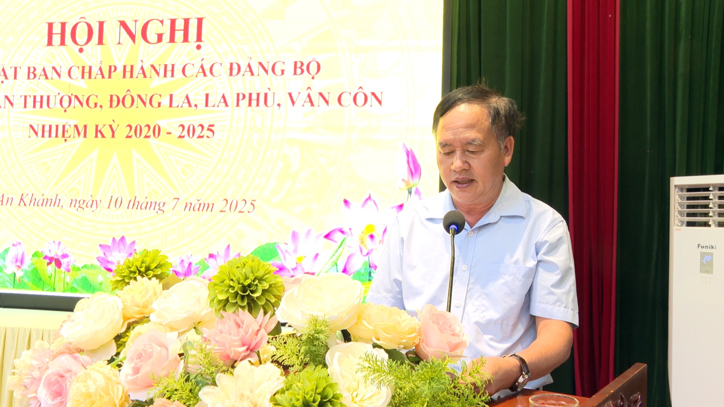 Gặp mặt các đồng chí trong Ban Chấp hành Đảng bộ 5 xã trước sắp xếp- Ảnh 4.