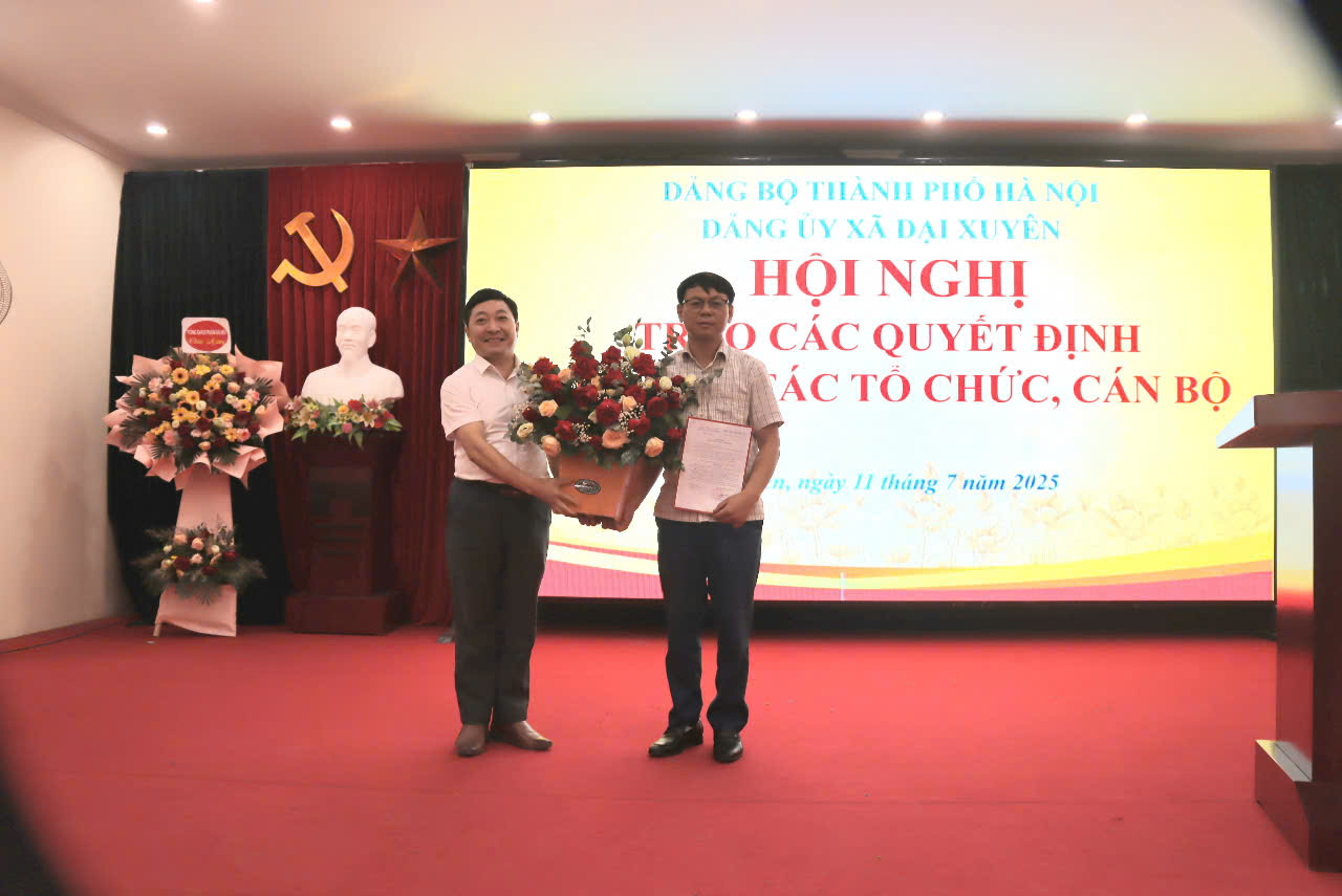 Hội nghị trao Quyết định công tác cán bộ và tổ chức cơ sở Đảng- Ảnh 2.