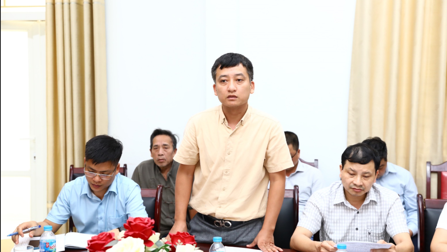 Lãnh đạo UBND xã Sơn Đồng chủ trì giao ban công tác tháng 7- Ảnh 2.