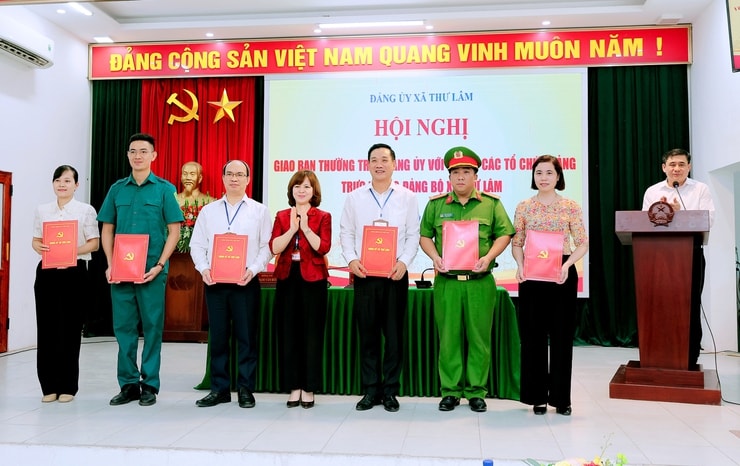 Đảng ủy xã Thư Lâm giao ban với các tổ chức Đảng trực thuộc- Ảnh 5.