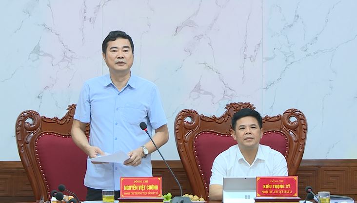 Hội nghị xin ý kiến đóng góp vào dự thảo Báo cáo chính trị trình Đại hội đại biểu Đảng bộ xã Phúc Thọ nhiệm kỳ 2025-2030- Ảnh 3.
