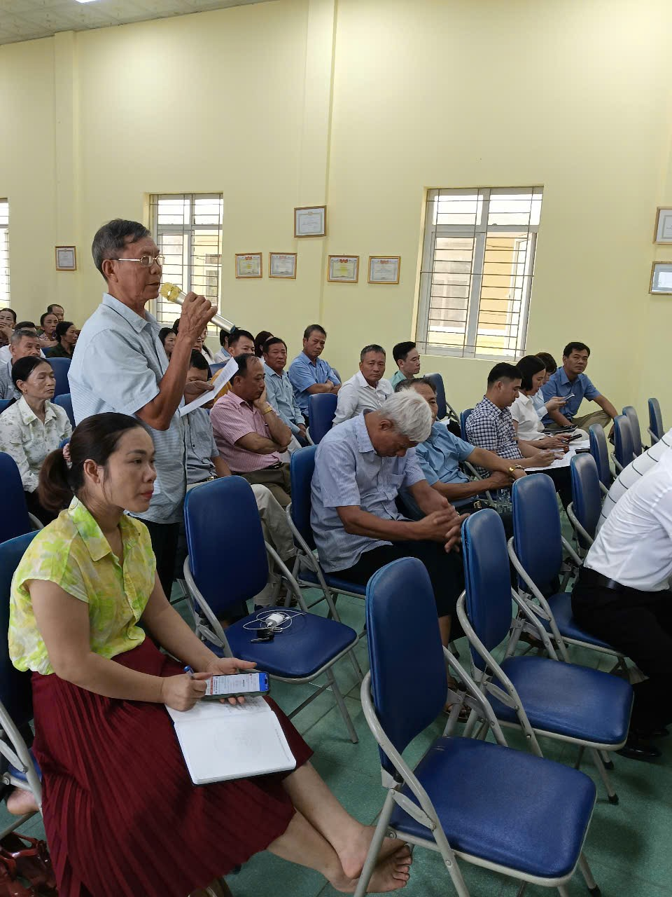 HỘI ĐỒNG NHÂN DÂN XÃ YÊN LÃNG TỔ CHỨC TIẾP XÚC CỬ TRI SAU KỲ HỌP THỨ NHẤT, HĐND XÃ NHIỆM KỲ 2021 – 2026- Ảnh 3.