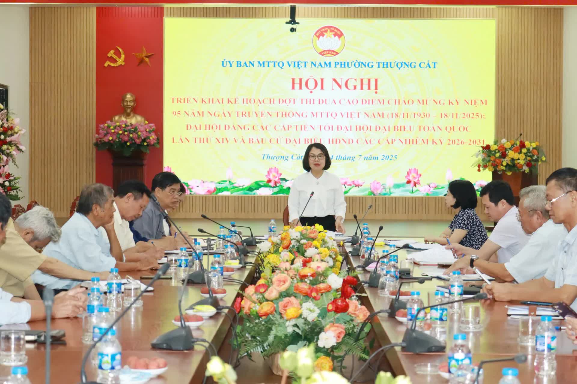 Phường Thượng Cát phát động thi đua cao điểm chào mừng Ngày truyền thống MTTQ và Đại hội Đảng- Ảnh 1.