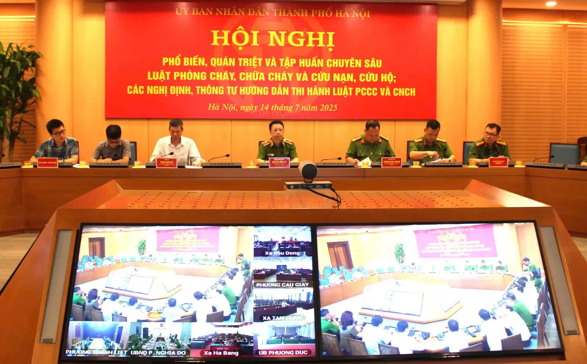 Hà Nội tuyên truyền, vận động 100% hộ gia đình mở lối thoát hiểm, thoát nạn thứ hai- Ảnh 1.