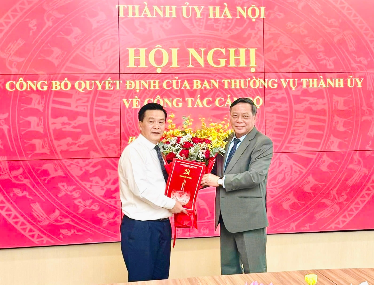 Đồng chí Lê Trung Kiên được phân công làm Phó Trưởng ban Tổ chức Thành ủy Hà Nội- Ảnh 1.