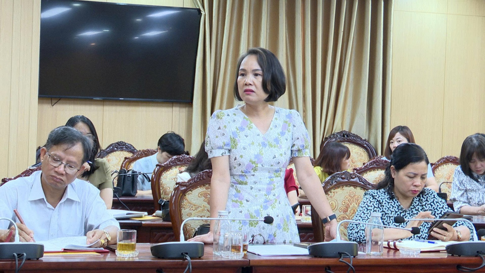 UBND xã Hoài Đức tổ chức hội nghị công bố va trao quyết định về công tác cán bộ- Ảnh 6.