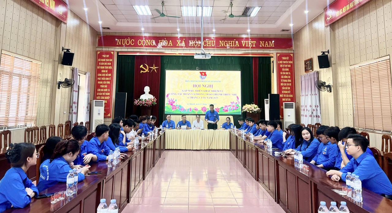Gặp mặt, triển khai nhiệm vụ công tác Đoàn, phong trào thanh thiếu nhi 6 tháng cuối năm 2025- Ảnh 2.