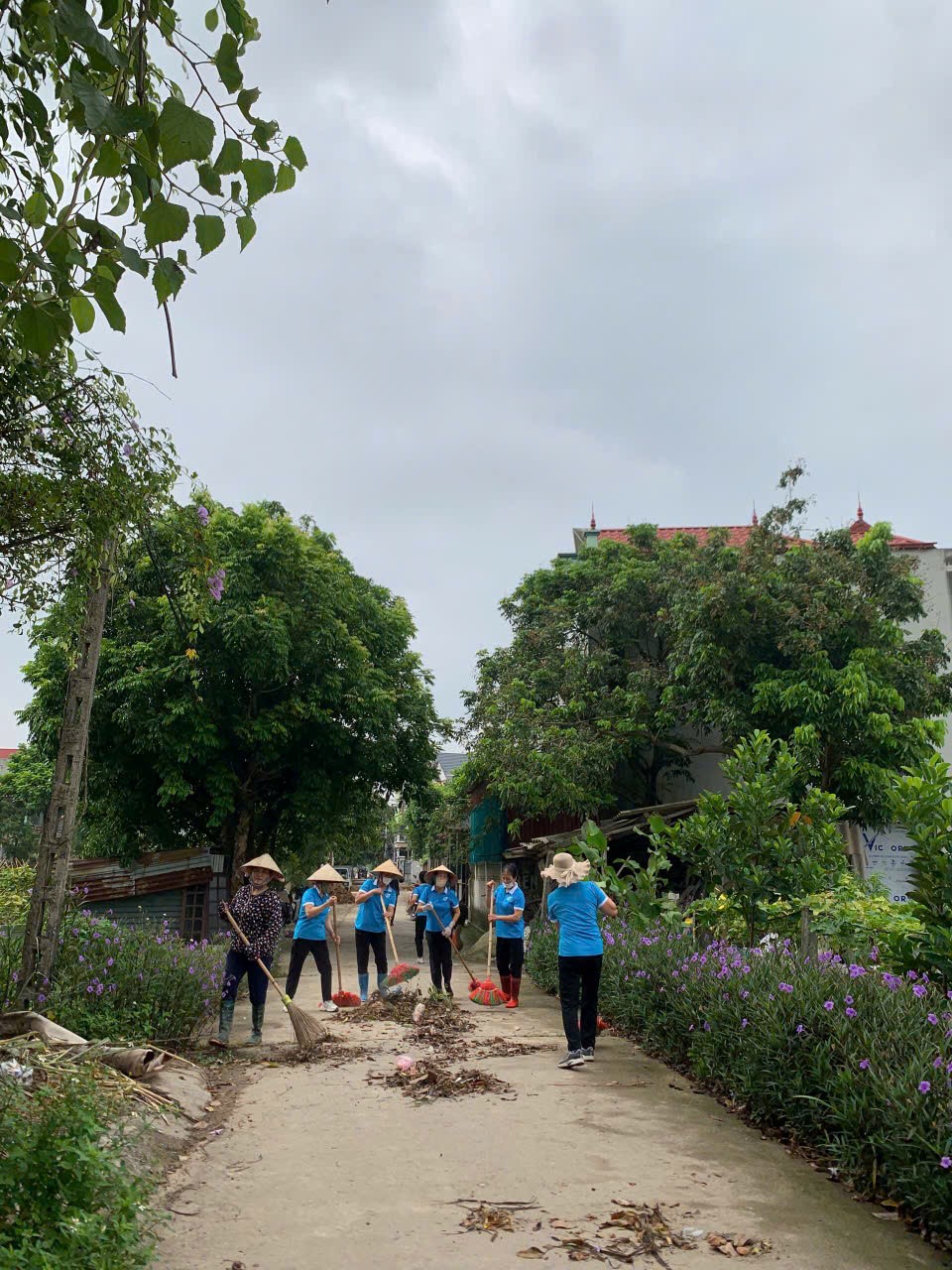 Hội LHPN xã Mê Linh: Phát động tổng vệ sinh môi trường, lan tỏa thông điệp “Phụ nữ góp phần tạo ra sự thay đổi”
- Ảnh 8.