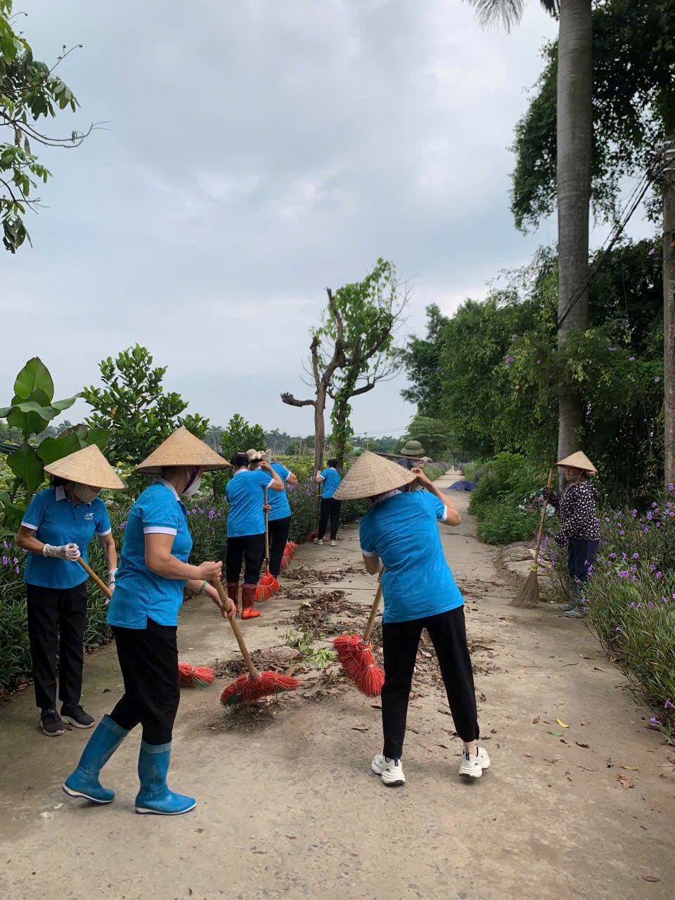 Hội LHPN xã Mê Linh: Phát động tổng vệ sinh môi trường, lan tỏa thông điệp “Phụ nữ góp phần tạo ra sự thay đổi”
- Ảnh 6.