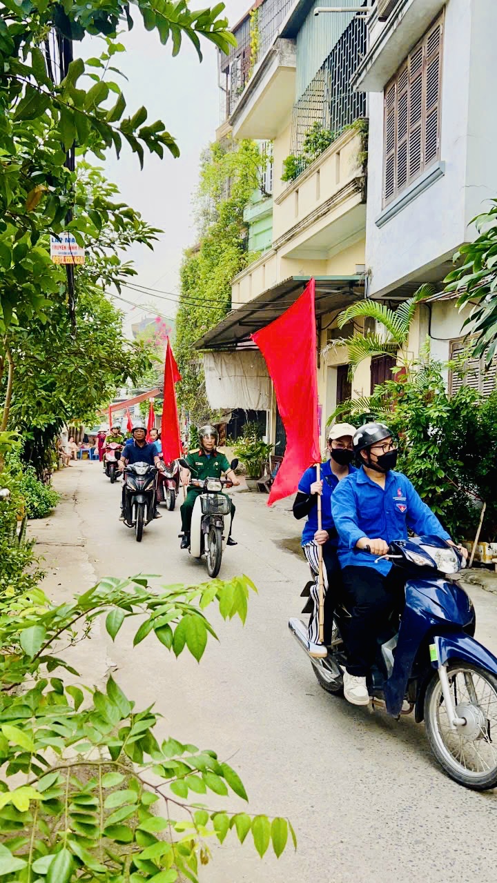 Lĩnh Nam phát động thi đua vì môi trường sáng - xanh - sạch - đẹp- Ảnh 10.