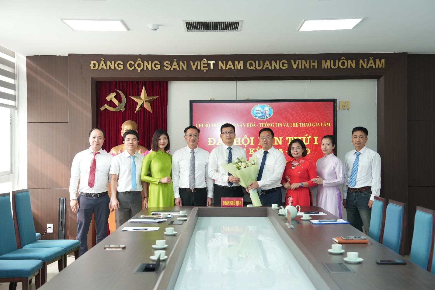 Đại hội Chi bộ Trung tâm VH-TT&TT xã Gia Lâm lần thứ nhất, nhiệm kỳ 2025–2030 thành công tốt đẹp- Ảnh 1.