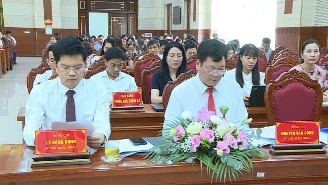 Kỳ họp thứ Hai - HĐND xã Phúc Thọ khoá I, nhiệm kỳ 2021 – 2026- Ảnh 6.