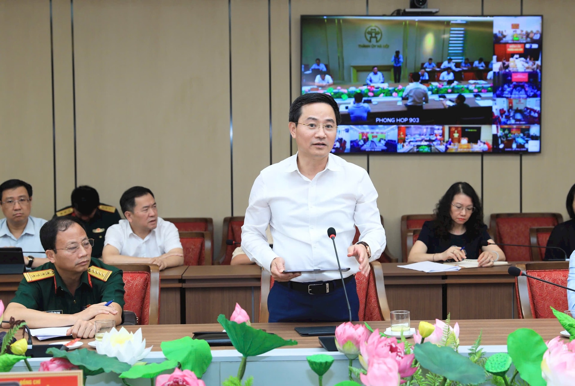Hội nghị đánh giá tình hình triển khai vận hành mô hình chính quyền địa phương hai cấp trên địa bàn thành phố Hà Nội- Ảnh 6.