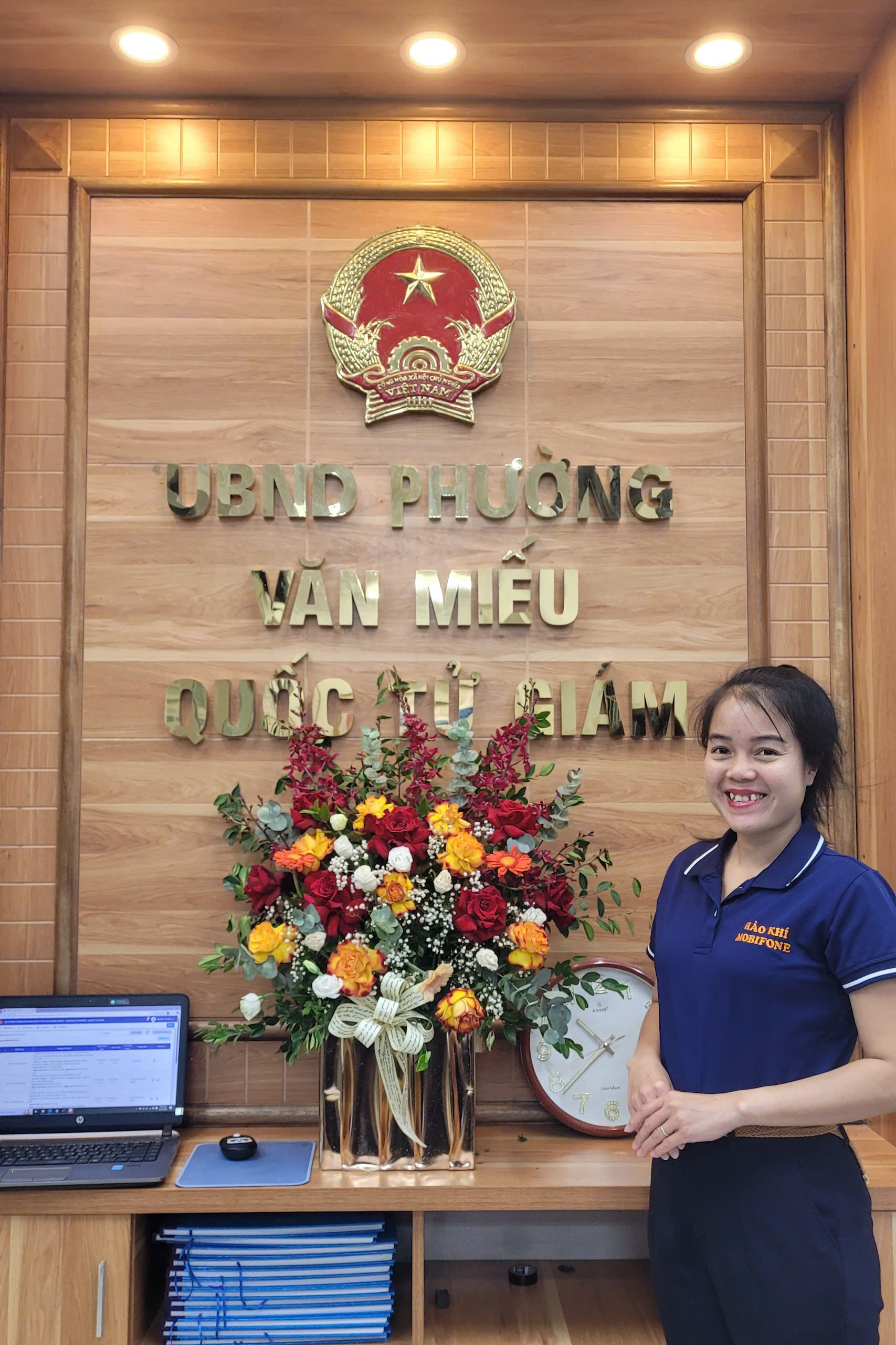 ĐIỂM TIẾP NHẬN PHỤC VỤ HÀNH CHÍNH CÔNG PHƯỜNG VĂN MIẾU- QUỐC TỬ GIÁM NHỮNG NGÀY ĐẦU THỰC HIỆN MÔ HÌNH CHÍNH QUYỀN HAI CẤP- Ảnh 9.