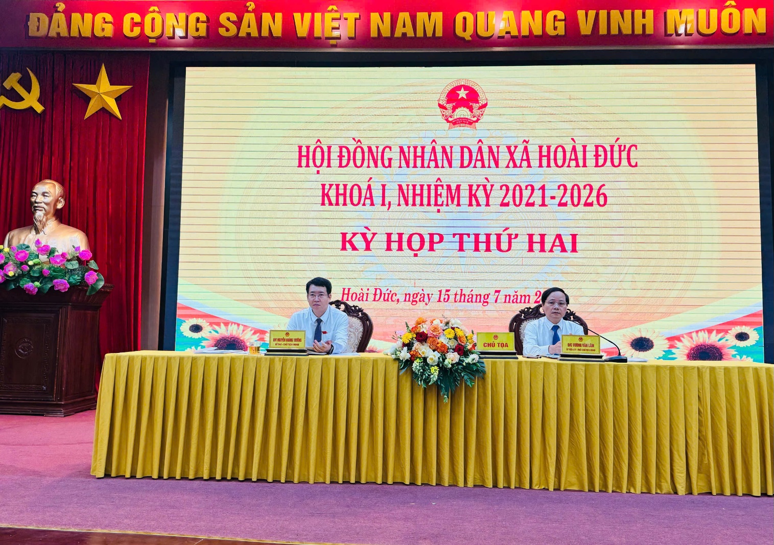 Kỳ họp thứ hai HĐND xã Hoài Đức nhiệm kỳ 2021 - 2026- Ảnh 1.