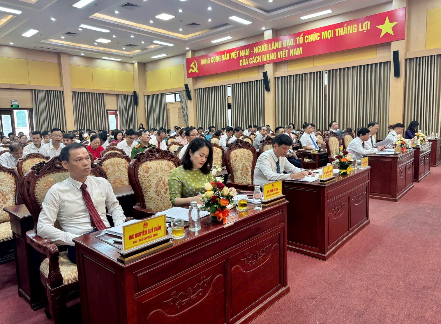 Kỳ họp thứ hai HĐND xã Hoài Đức nhiệm kỳ 2021 - 2026- Ảnh 2.