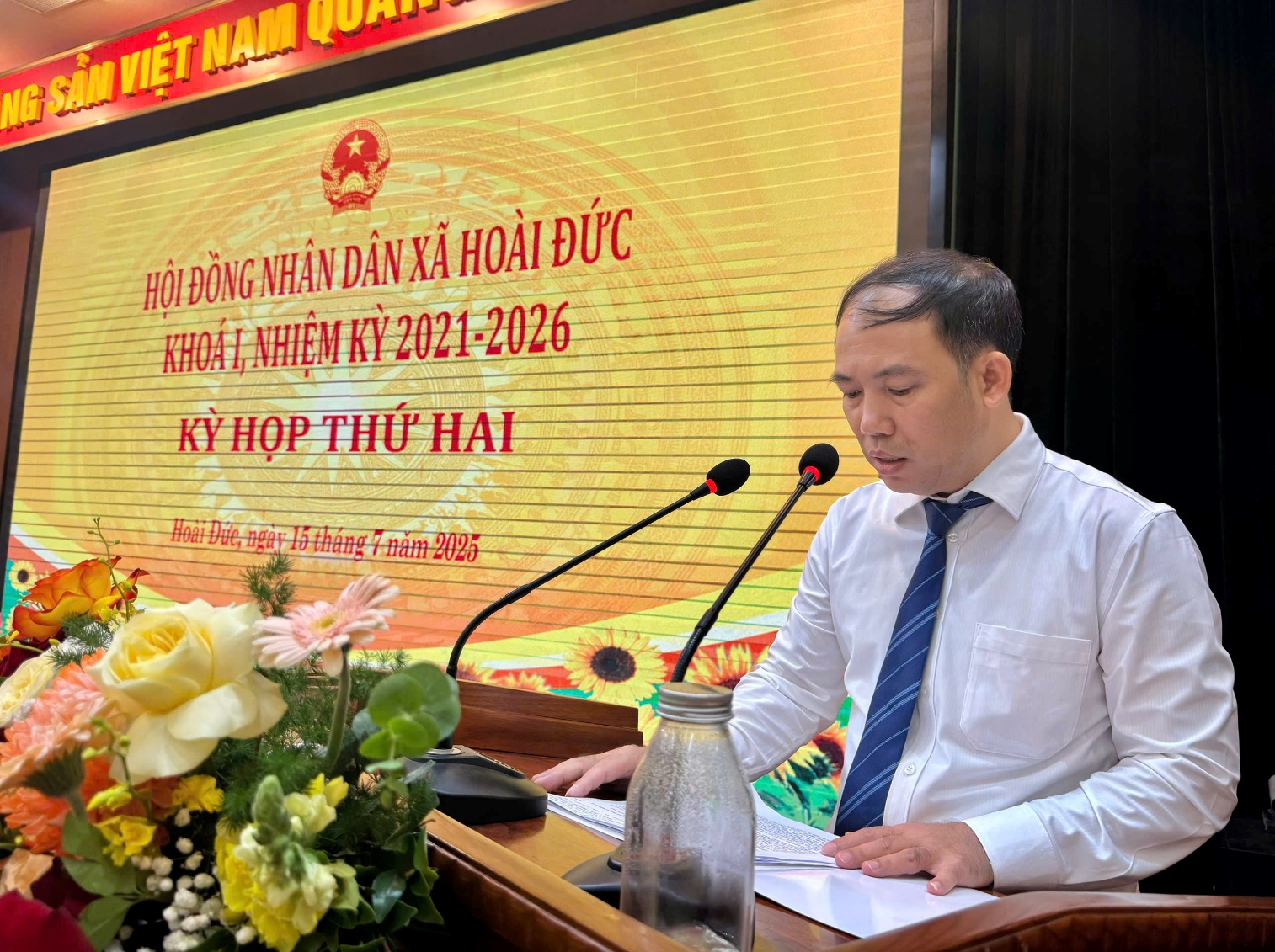 Kỳ họp thứ hai HĐND xã Hoài Đức nhiệm kỳ 2021 - 2026- Ảnh 6.