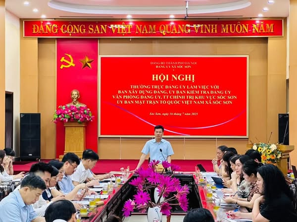 THƯỜNG TRỰC ĐẢNG ỦY XÃ SÓC SƠN TỔ CHỨC HỘI NGHỊ LÀM VIỆC VỚI BAN XÂY DỰNG ĐẢNG, ỦY BAN KIỂM TRA, VĂN PHÒNG ĐẢNG ỦY, TRUNG TÂM CHÍNH TRỊ KHU VỰC SÓC SƠN VÀ ỦY BAN MTTQ VIỆT NAM XÃ- Ảnh 1.