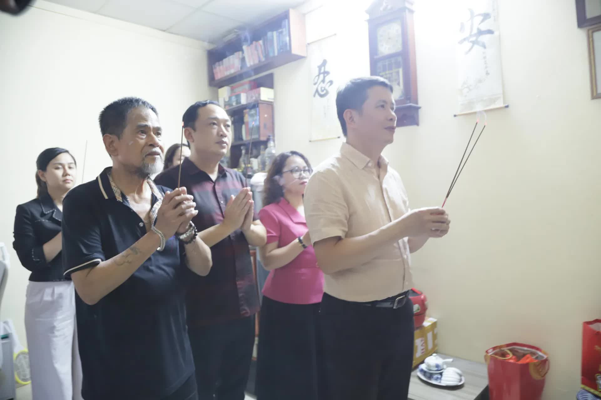 Phường Cửa Nam tri ân người có công với cách mạng- Ảnh 2.