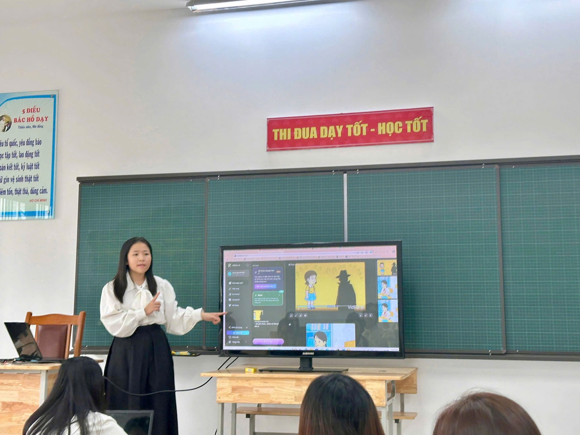 A person standing in front of a screen  AI-generated content may be incorrect.