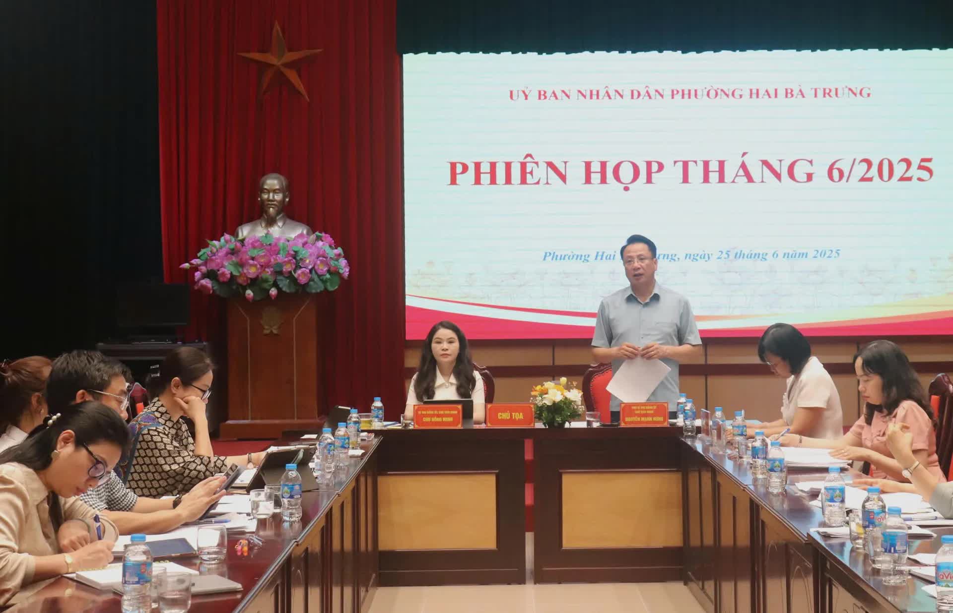 Chủ tịch UBND phường Hai Bà Trưng: Phát huy tốt nhất nguồn lực, lợi thế mới sau sắp xếp- Ảnh 3.