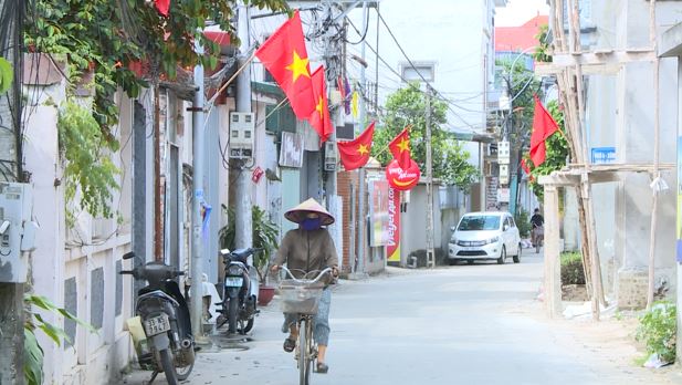 Phúc Thọ rực rỡ cờ hoa – Sẵn sàng chào đón Đại hội Đảng bộ xã lần thứ I, nhiệm kỳ 2025–2030- Ảnh 3.
