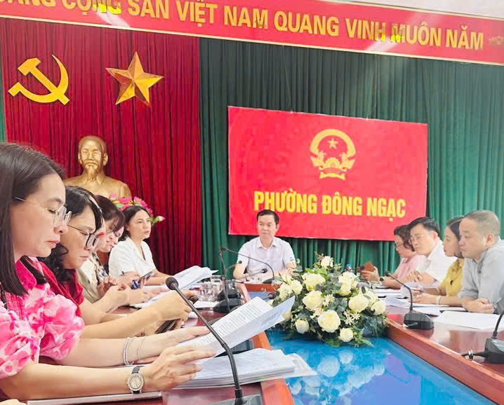 “Phường Đông Ngạc triển khai công tác chuẩn bị năm học mới 2025-2026: Tăng cường phối hợp, chủ động tháo gỡ khó khăn, sẵn sàng cho năm học mới”- Ảnh 1.