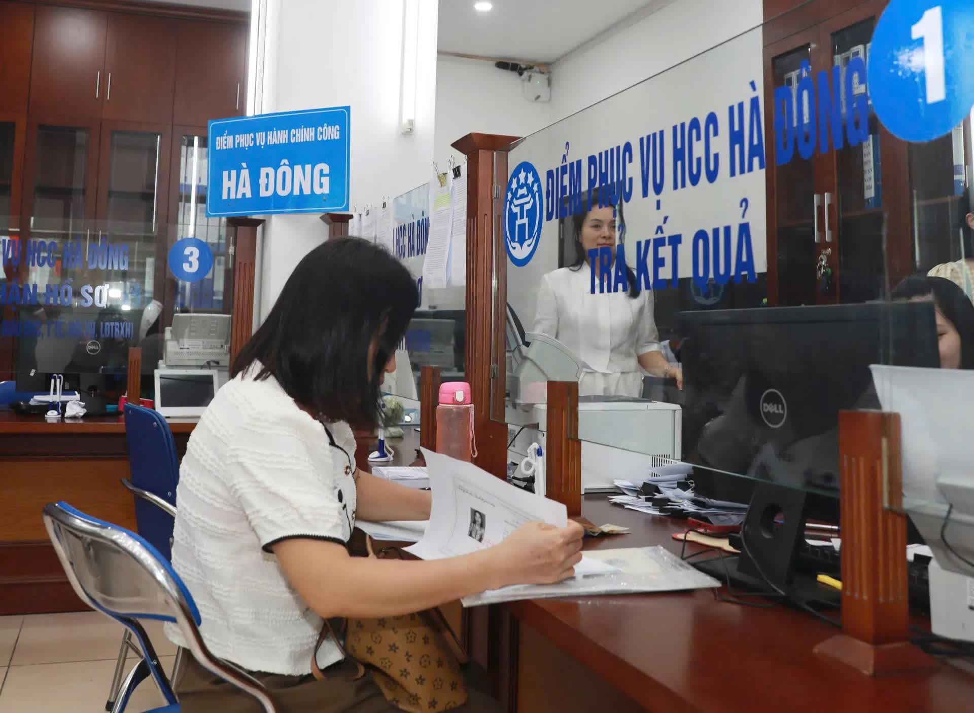 Phó Chủ tịch UBND TP Hà Nội Trương Việt Dũng: Bảo đảm tiếp nhận thủ tục hành chính nhanh chóng, thuận tiện- Ảnh 3.