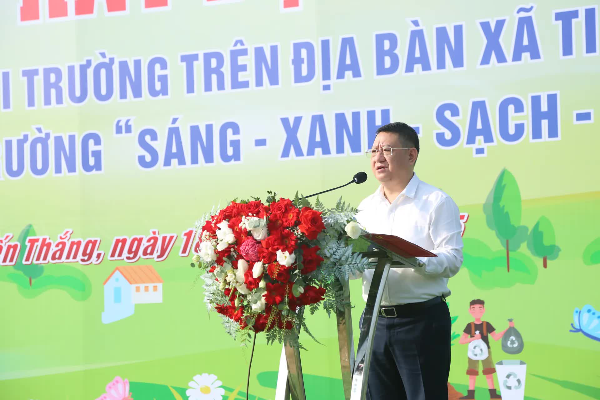 Xã Tiến Thắng: ra quân tổng vệ sinh môi trường- Ảnh 2.