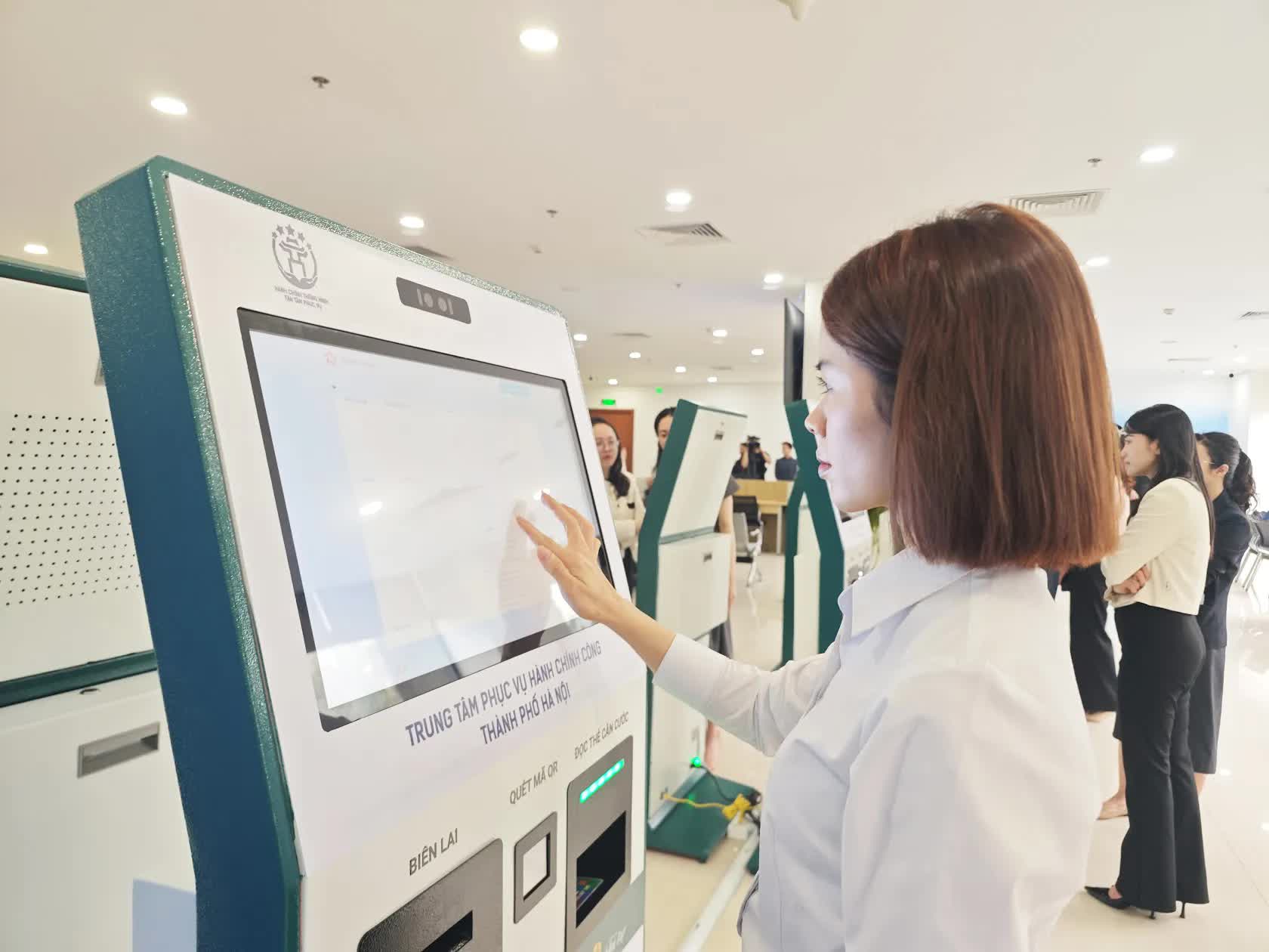 Khi dữ liệu kết nối, người dân không còn phải “đem giấy tờ đi khắp nơi”- Ảnh 1.